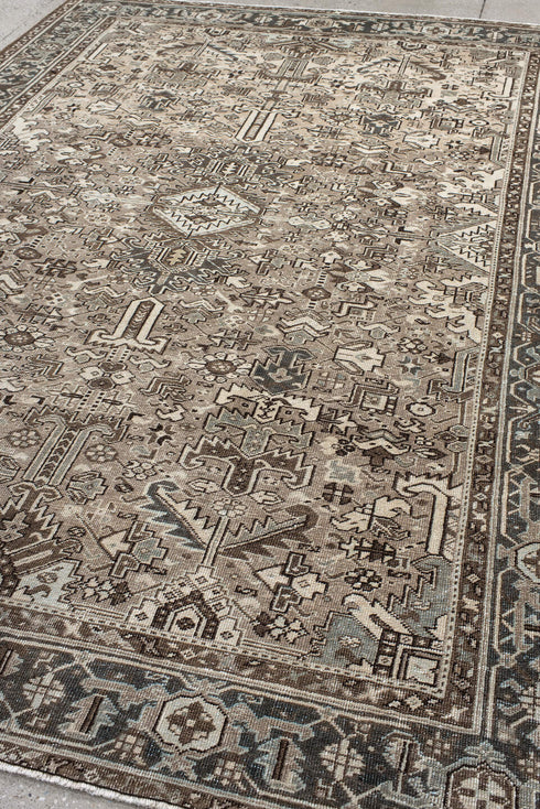 Antique Heriz Area Rug (7' x 10')